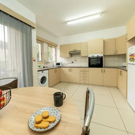 3 Bedroom Flat Near Center Daire Lefkoşa