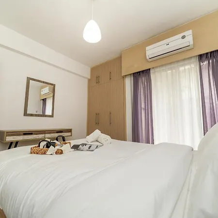 3 Bedroom Flat Near Center Lefkoşa