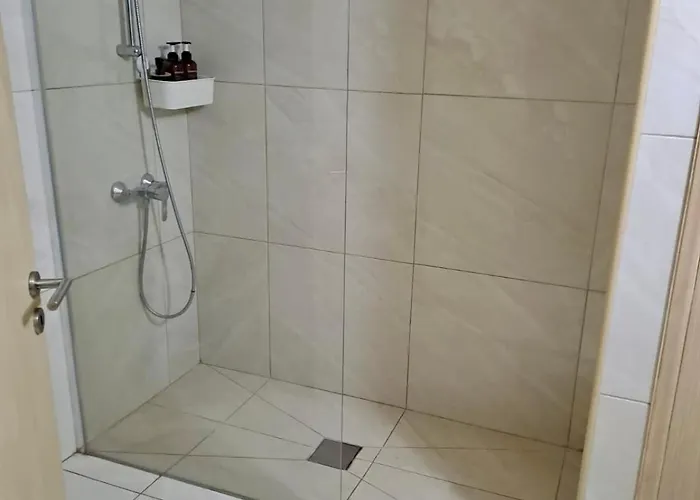 Appartamento 3 Bedroom Flat Near Center *