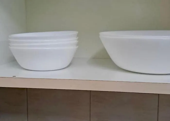 3 Bedroom Flat Near Center *